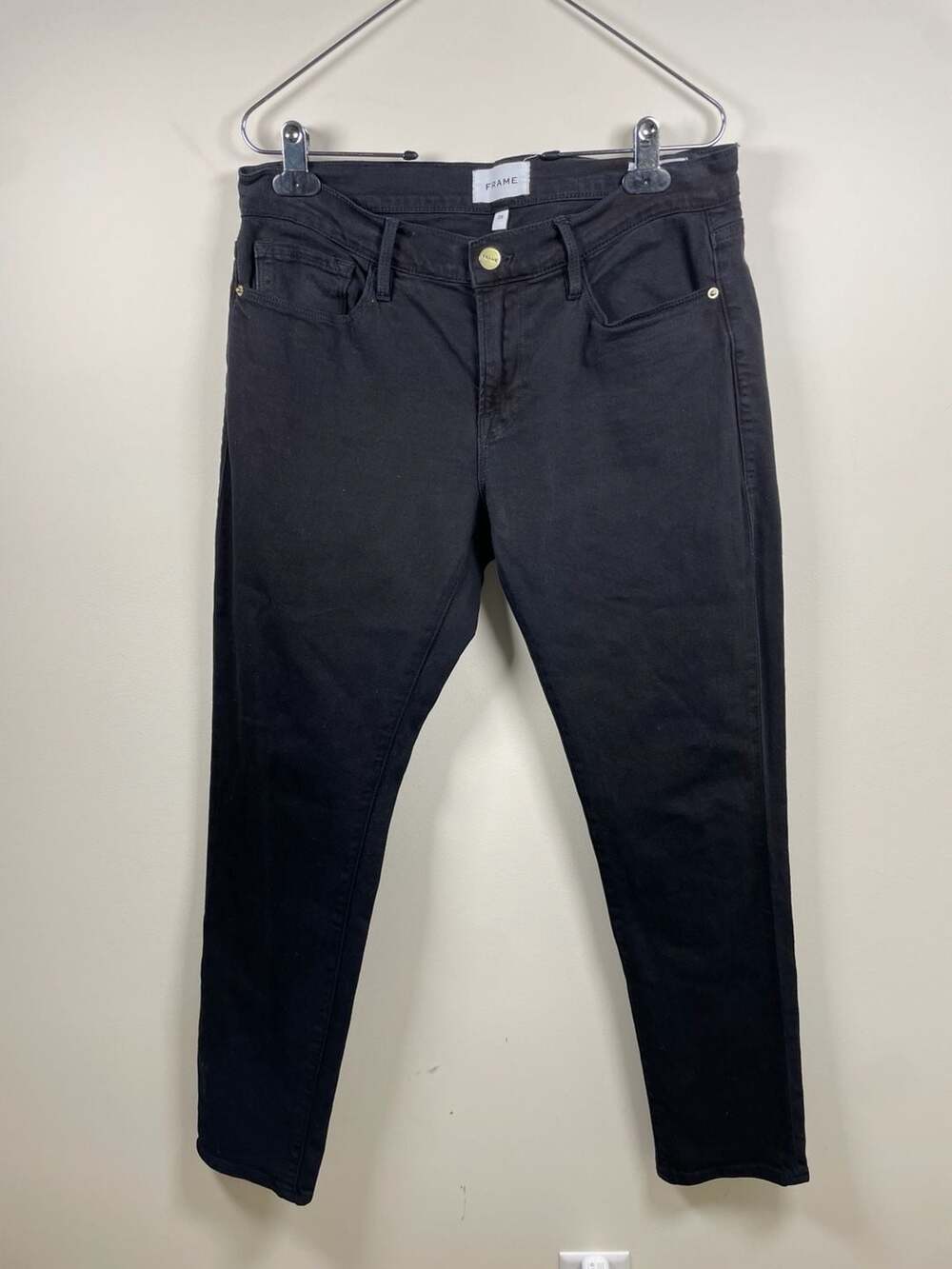 FRAME Le Garon Boyfriend Jeans in Black Size 28